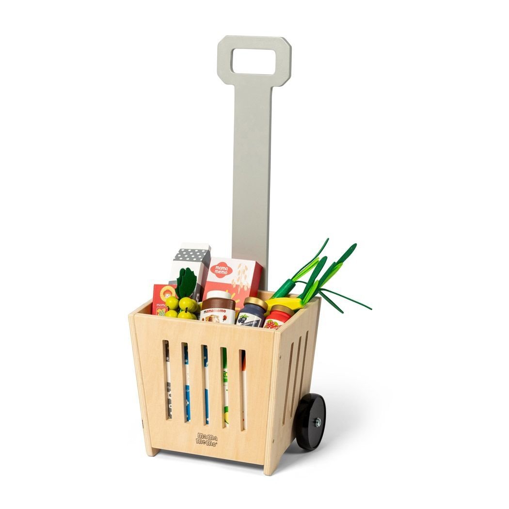 Houten winkelmandje op wielen