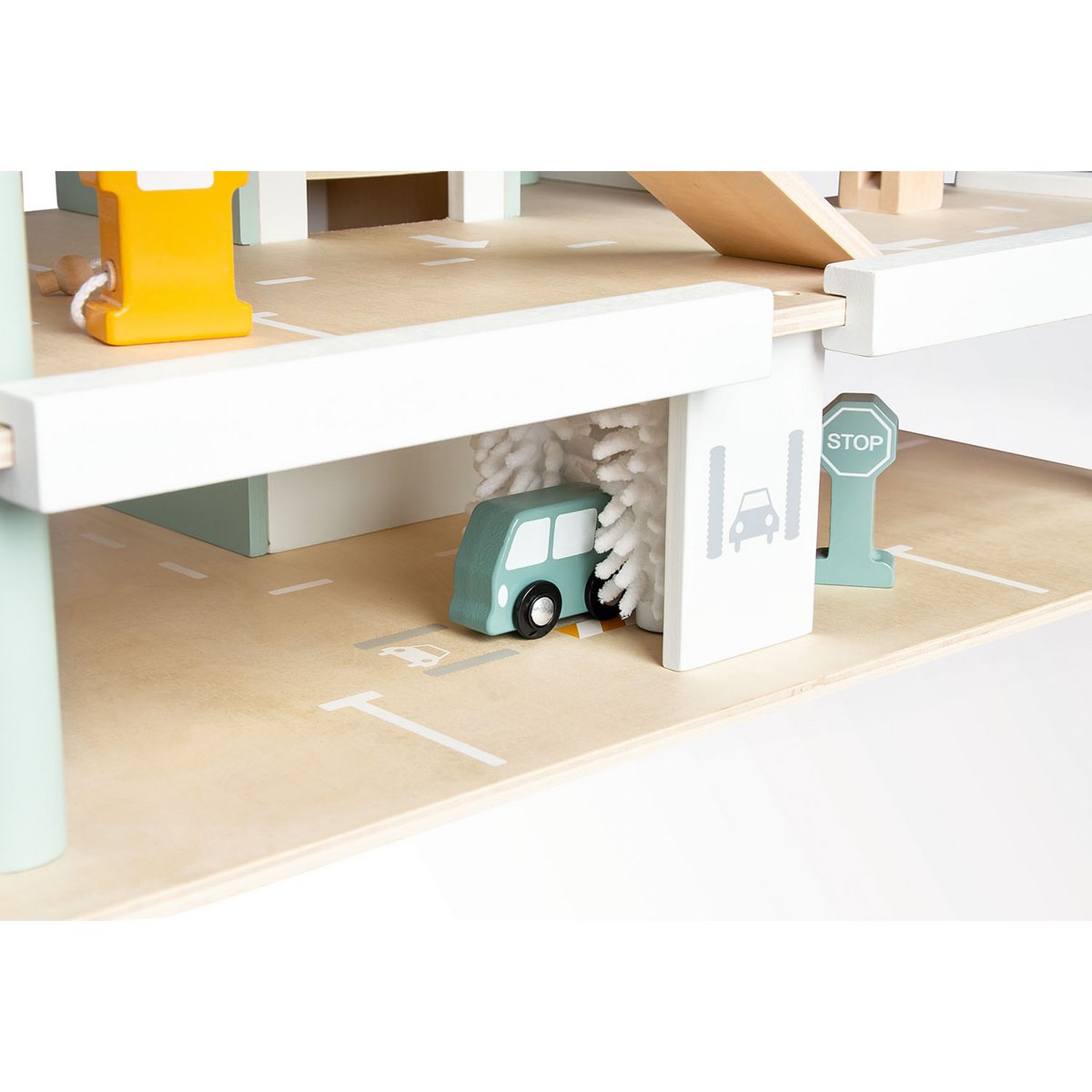 Parkeergarage "Kurt" met accessoires