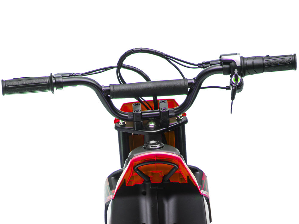 Crossmotor, 24 Volt Elektrische Kinder Motor Met Geveerde Wielen Motor Joy&Bloom